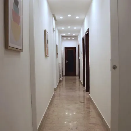 Third House Апартаменти Катанія